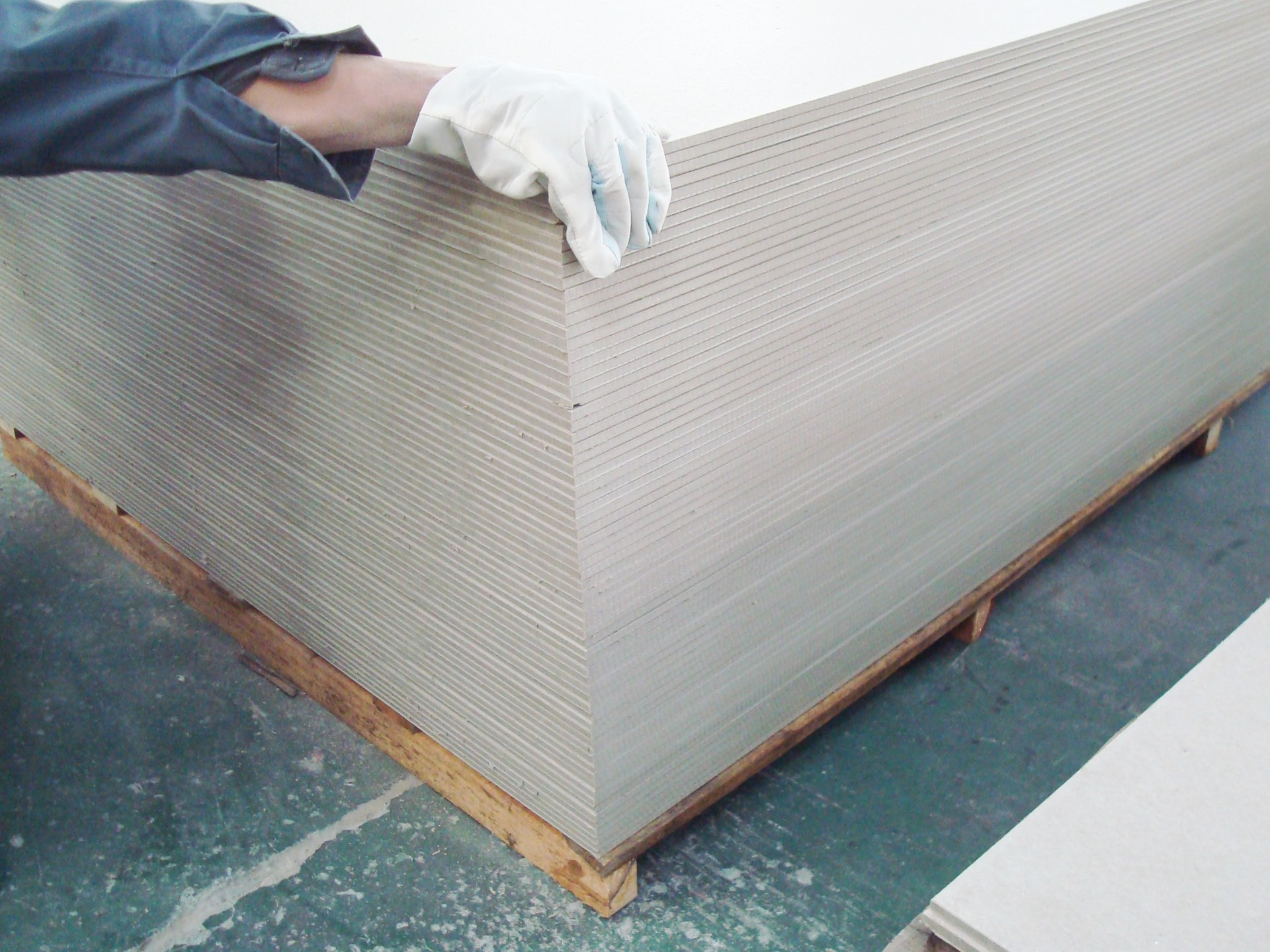 Indoor Factory Warehouse for Fiber Cement Board Storage